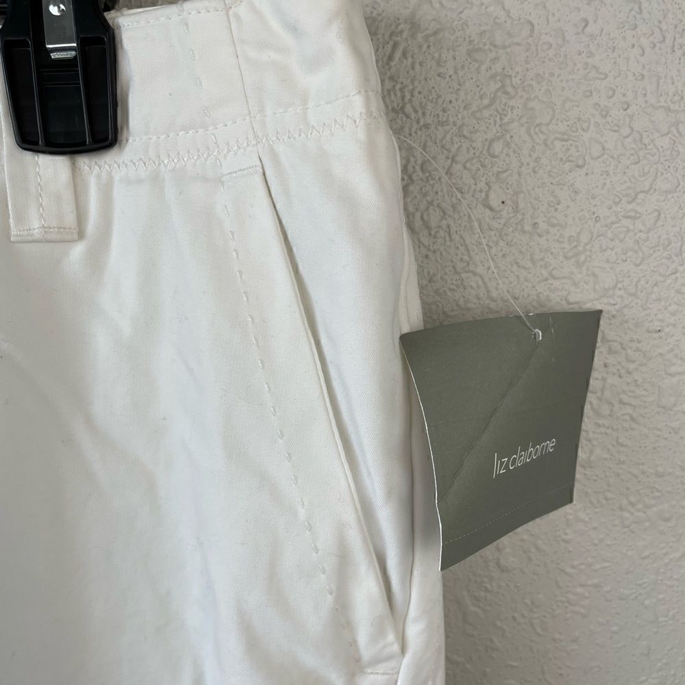 NWT Liz Claiborne White Sloan Pants Size 10 - Picture 3 of 10